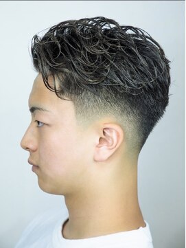 MEN'Sツーブロックスタイルメンズバーバーカット