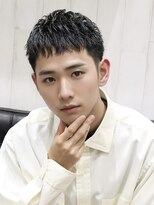 ゼロスバーバー(0's BARBER SHOP) 清潔感モテメンズ刈り上げマッシュショート大人カッコイイ