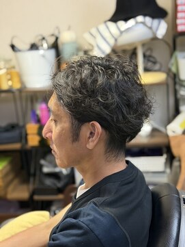 魔女の手仕事 形状記憶の魔法を宿すデジパーショート～美ライン襟足～