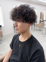 アイコン トゥーグランノール(EIKON to grand nord) グランジパーマ【テーパーフェード】