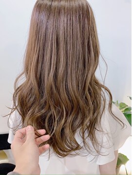 カイル(kyle) やわらかベージュカラー