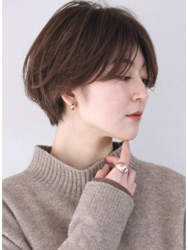 サーカス バイ ビュートリアム 青山(CIRCUS by BEAUTRIUM) 30代 40代 大人 耳かけショート ショート くびれショート