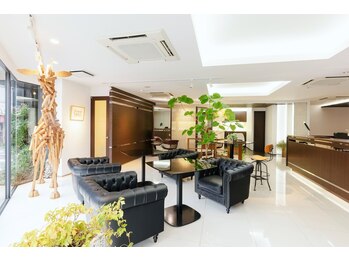 BEAUTY ESSENCE　都立大学