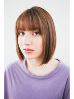 ピズム(PISM) 前髪ぱっつんイメチェンボブ/カーキグレージュ/ミニボブ