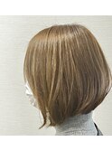 前下がりボブ