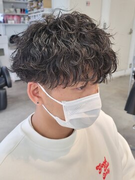 フィフス 原宿(fifth) 刈り上げマッシュショート波巻きスパイラルパーマツーブロック