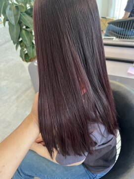 ニィ(2iee.) ワインレッドカラー