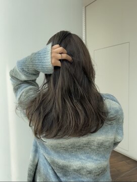 ザックジングウ 表参道(ZACC JINGU) オリーブカラー/赤み消しカラー/透明感カラー/レイヤーカット