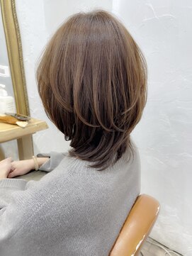 ミッシェル アフロート(michelle afloat) 耳後ろと首周りの重さ気になりませんか？Curvesの立体カーブで☆