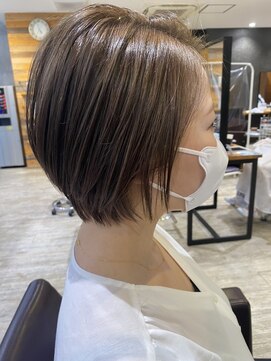 トレ(tre.) 髪質改善カラー×ショート×カット【甲子園口/髪質改善】