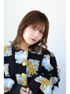 エクリボンヌ(equri bonne) 外はねミディ