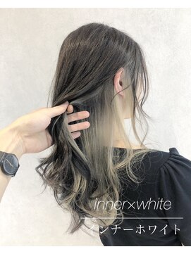 リアラ 渋谷(LIALA) ブリーチ、ダブルカラー、インナーカラー、イヤリングカラー