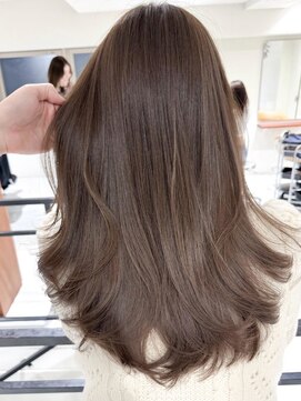 リティー バイ ジルブラン(Lity by JILBLAN) レイヤーカット/ハイライトカラー/イルミナカラー[鹿児島中央駅]