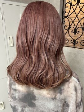 ルノン シェリー(LUNON cheliy) イメチェンヘアスタイルホワイトブロンド外ハネボブ美髪のススメ