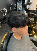 七三分け×ツーブロックスタイル