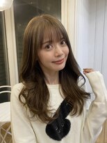 ガーランド (Garland) 大人かわいい透明感イルミナカラー小顔レイヤーオリーブカラー