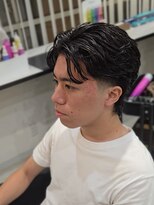 ラピス 名古屋駅前店(Lapis)&nbsp;海外ヘア/センターパート/テーパーフェード