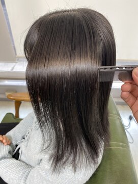 ヘアーアンドビューティーザ エフ(Hair Beauty the F) ~ 艶髪縮毛矯正 ~