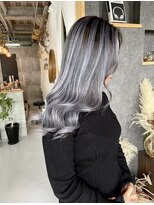 髪屋 紬 バレイヤージュ/アッシュグレー/ケアブリーチ/ブリーチ