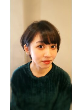 ピリナ(Pilina) ふんわり可愛い大人ショートボブ