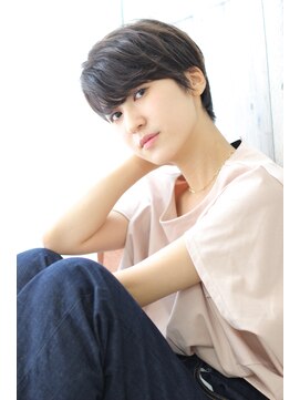 ヘアリゾート ラグーン(hair+resort lagoon) 〔lagoon磯野真由美〕大人クラシカルショート