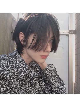 シン(syn) ミディアムボブ