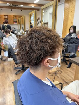 ルッカヘアガーデン バイ ラッシュゴールド(RUCCA HAIR GARDEN by LUSH GOLD) ツイストスパイラルパーマ