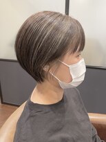 ミラレスカ 栄(MIRA RESCA)&nbsp;丸みショート×ハイライトカラー