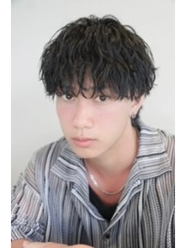 ゴールドシブヤ(GOALD SHIBUYA) ツイストスパイラルパーマ