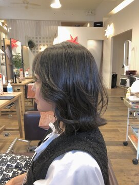 フーチー クーチー ヘッド ショップ 曽根本店(FUCHI KUCHI head shop) @fuchi_kuchi.okada[大阪豊中/くびれボブ/小顔カット]