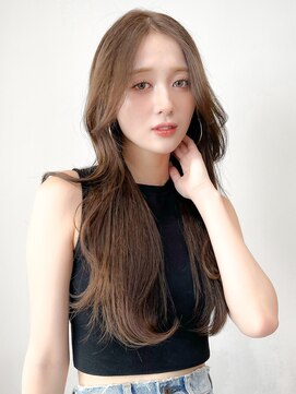 レア 表参道(L'ea) ミディアムヘア暗めカラーグランマッシュデザインカラー