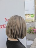 ミルクティーベージュ