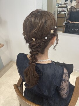 ラ ブランシュ 大宮(La Blanche) ヘアセット/編みおろし/お呼ばれヘア