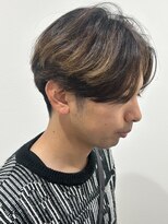 ヒュイル バイ ニアウ(Hwyl by Niau) メンズマッシュセンターパートスパイラルパーマニュアンスパーマ