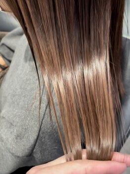 ヘア ステージ チャム(HAIR STAGE CHUM)の写真/【鳥栖市蔵上】ネオメテオストレート で持続性の高いツヤ髪へと導きます！くせ毛でお悩みの方におすすめ！