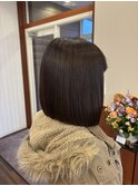 ぱつんボブ/切りっぱなしボブ/暗髪/ツヤ髪/30代/大人女性