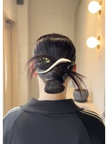 ティム(tim)&nbsp;カチモリシニヨン/タイトシニヨン/シニヨン/カチモリヘア