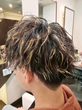 ヘアメイク サン(Hair Make Sun) ツイストパーマ