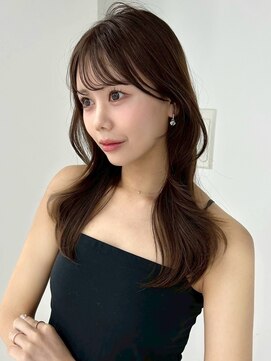 ヴェイン 渋谷(vain) 顔周りカット 韓国くびれヘア 20代 ブラウンベージュ 艶髪 10代