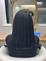 アドラーブル ココロ 新潟(adorable CoCoLo) 20代30代大人美人小顔ブリーチなし韓国ヘアアッシュブラック