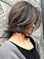 トルネード(TORNADO)&nbsp;外国人風レイヤー外ハネボブ　n8.2.8