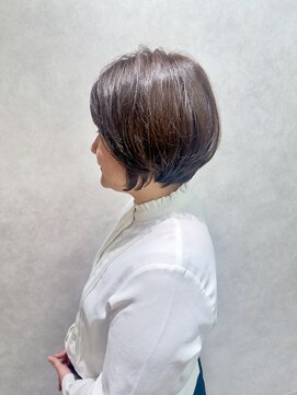 アンサンブル(ensemble) 前下がりショートボブ