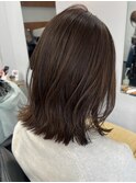 ミディアムレイヤーカット顔周りレイヤーウルフハッシュカット