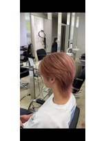 ライン(LYNE)&nbsp;ピンクベージュ×ウルフカット