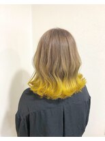 ヴィダ クリエイティブ ヘアーサロン(Vida creative hair salon) ハニーイエローグラデーション