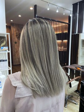 リードヘアーバイバンプ(Lead Hair by vamp) バレイヤージュ