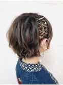 ショートヘアセット　片サイドあみこみ　ピンアレンジ　かわいい