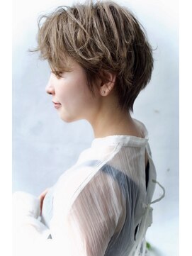 グランアージュ 船橋南口店(grandage) 前髪なし くびれヘア くすみブルー 20代30代40代 ショート/tt6