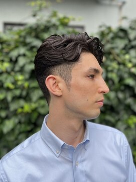 ザエバナンスクラブ 白金(THE EBANANS CLUB) ツーブロック・ナチュラルパーマ