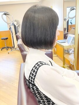 アルバ ヘアリゾート(ALBA) 【ALBA】まとまるボブ　★☆